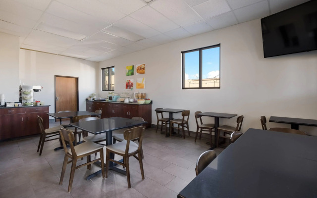 Quality Inn Hall of Fame