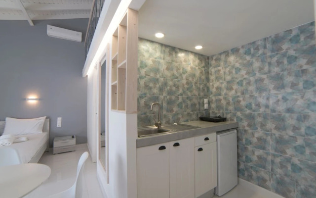 Mirsini Studios & Apartments