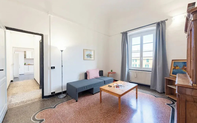 Piazza Colombo House Historic Center