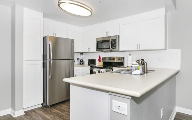 Luxury Stay by SB Suites