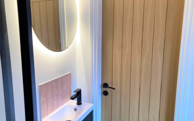 Escape 2 Unwind Minster Retreat - Sleeps 5