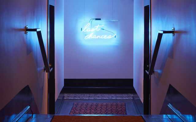 Neptune, an Ash Hotel