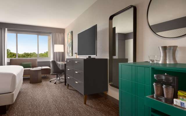 Hilton Baltimore BWI Airport