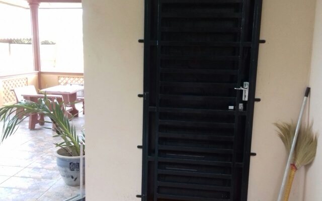 Anggerik Villa Guest House