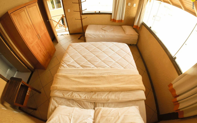 Bamboo Búzios Hostel