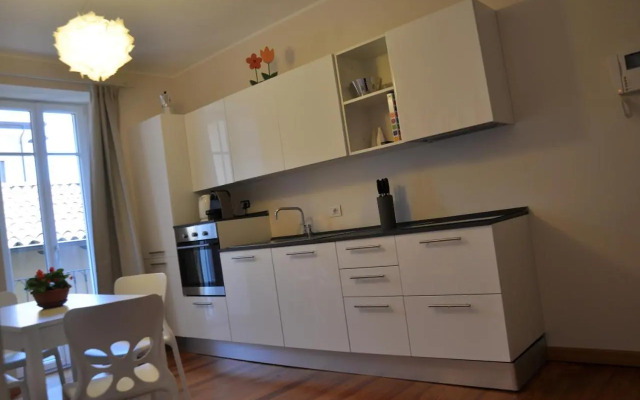 3-room Apartment 80 M2 On 1st Floor - Inh 22444