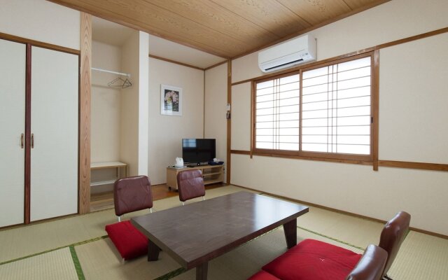 Guesthouse Aihama - Hostel