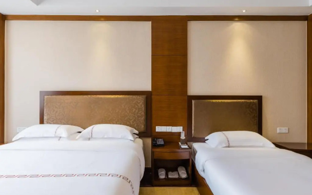 Sanqingshan Boutique Hostel