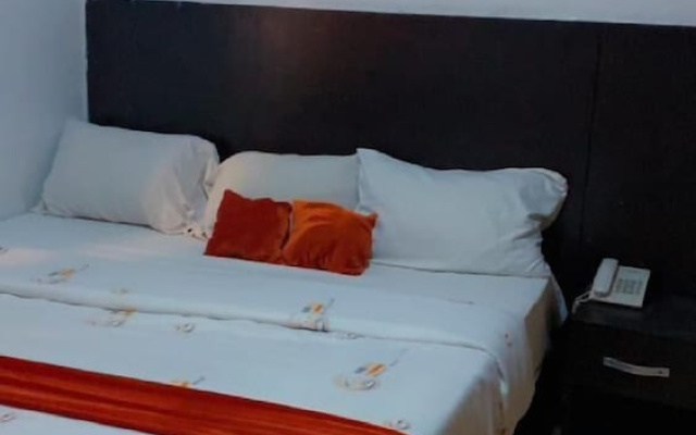 Blue Moon Hotel Victoria Island
