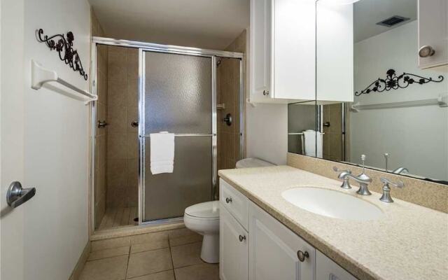 Sand Caper 103 - Two Bedroom Condo