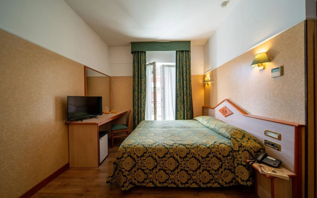 Hotel Mary