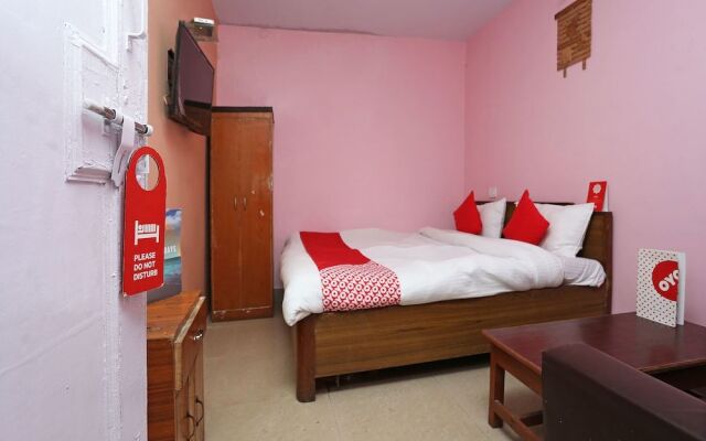 OYO 16561 Surya Holiday Home