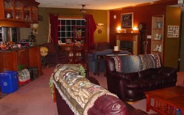 Bears' Den B&B