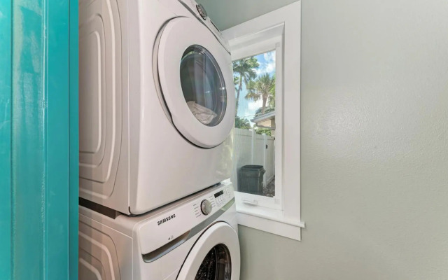 Sea La Vie - 205 - 55th