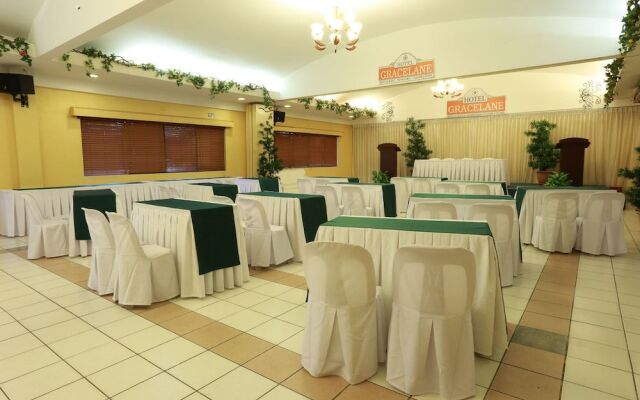 Hotel Gracelane