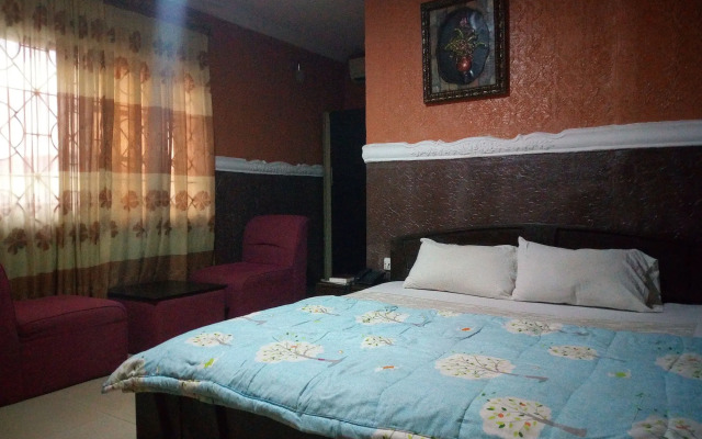 Joybam Hotel and Events Center Ososami