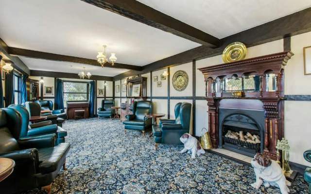 The Surrey Hotel – Lobby – Auckland