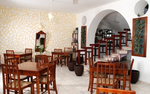 New Old Dutch House Galle Fort