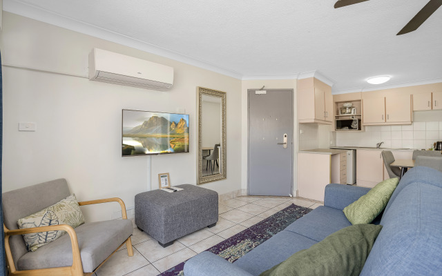 Nelson Towers Motel & Apartments