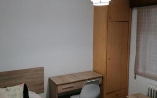 Hostal Forest