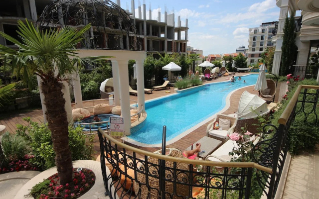 Menada Harmony Suites X Apartment