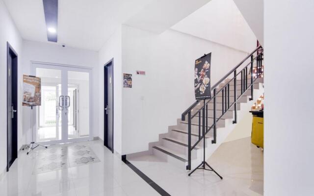 OYO 2233 Bell's Place
