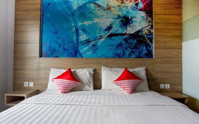 OYO Flagship 3486 The Regia Tambun by GWA