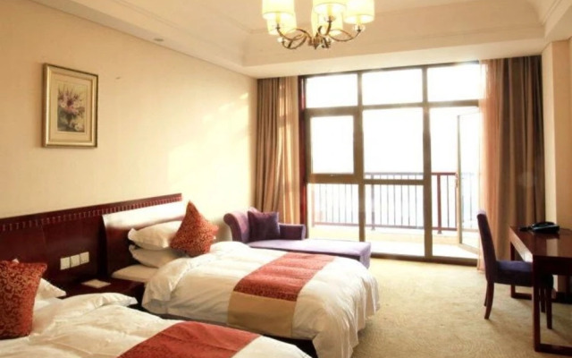 Qingdao Mt. South on the Water  Hotel