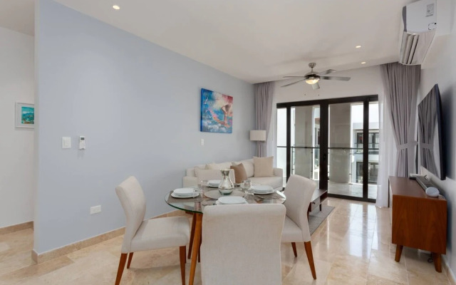 New Condo In Nice Vacation Complex - 5 People