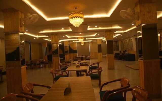 Shiva Palace by Golden Leaf Hotels