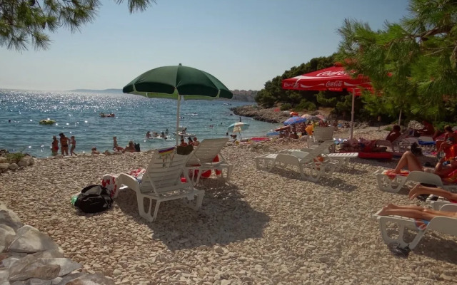 Heated Infinity Pool, Family Apartment With Panoramic sea View 2