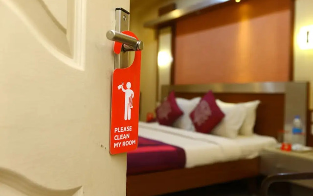 OYO 5319 Hotel Navaratna