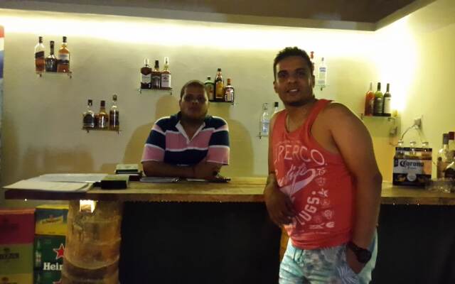 Hotel MAJHI