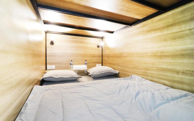 Semalam at Sun Yat Sen