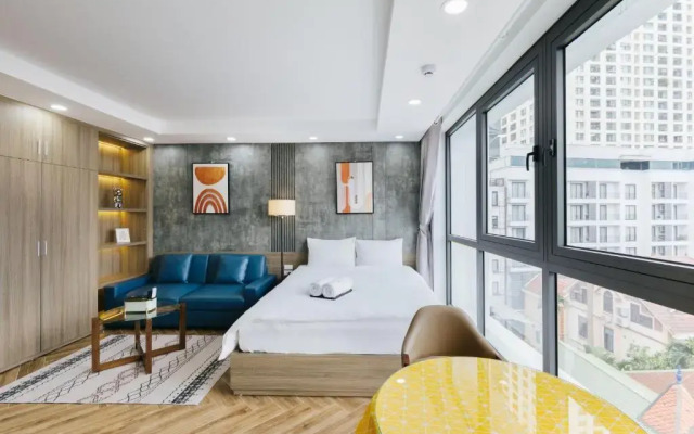 Westlake Emerald Suites