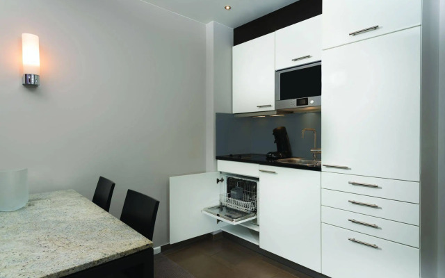 Adina Apartment Hotel Frankfurt Neue Oper