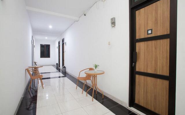 RedDoorz Syariah near DBL Arena 2