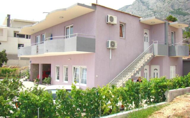 Apartment Mativa