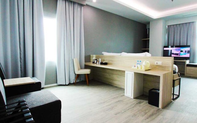 Sparks Life Jakarta, ARTOTEL Curated
