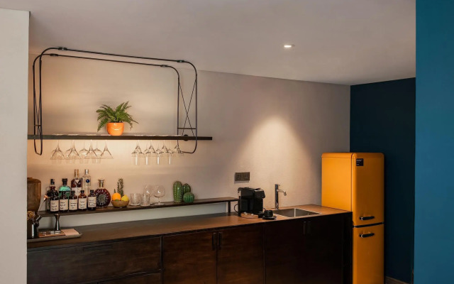 Mamaka by Ovolo Hotel