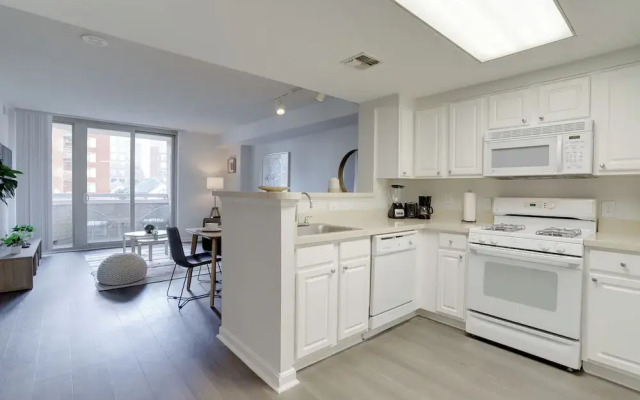 Cozy Apartment Near Ballston Metro