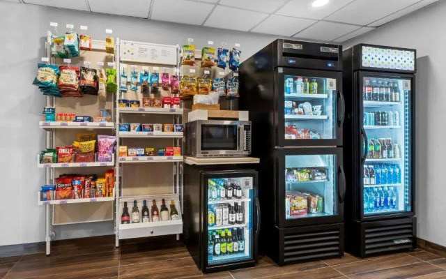 Spark by Hilton Bensalem Philadelphia