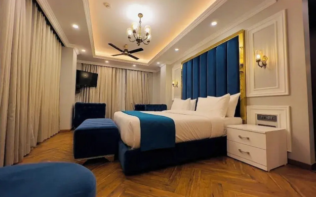 Claret inn by Lawrence Hotels