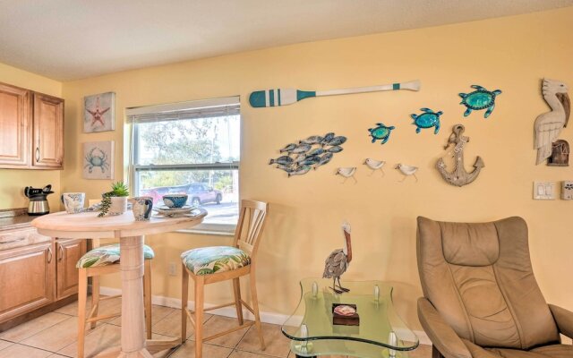 Pet-friendly Dunedin Townhome w/ Private Yard