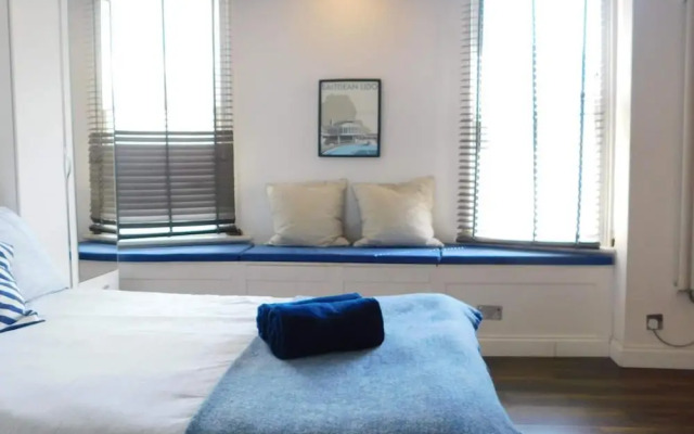 Central Kemptown Brighton Studio Apartment