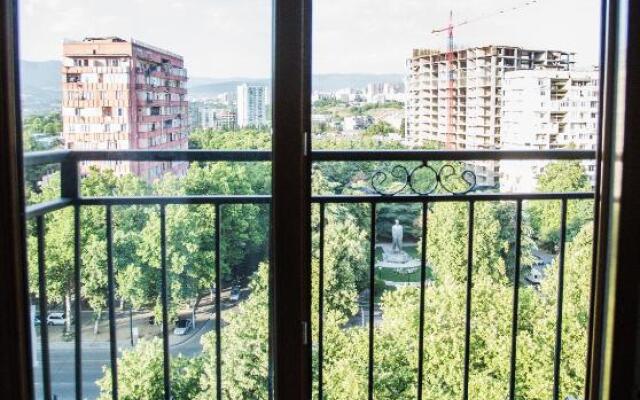 Rooftop Apartment 1