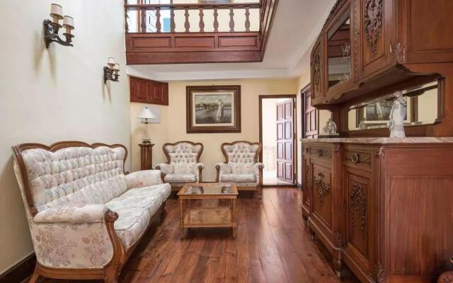 Traditional Holiday Home in Tenerife with Private Terrace