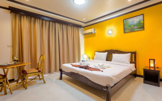 Hotel Grand Orchid Inn