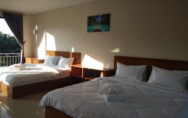 OYO 665 Sj House Hotel