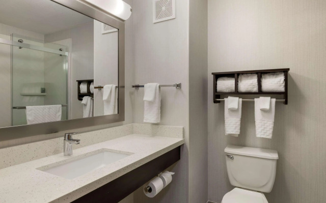 Best Western Watertown Inn and Suites